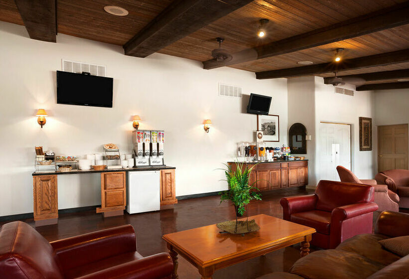 호텔 Inn At Rio Rancho And Event Center