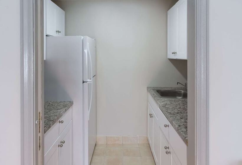 Отель Spark By Hilton Hummelstown Hershey