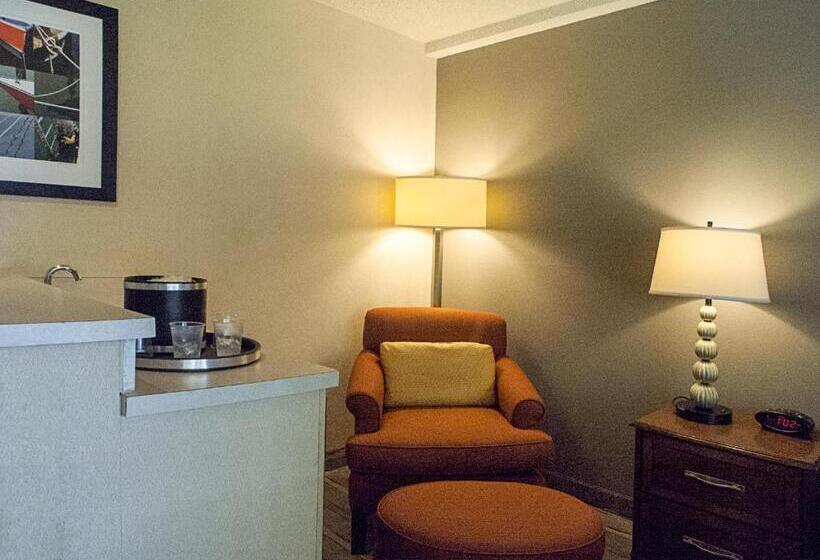 ホテル Inn At The Convention Center