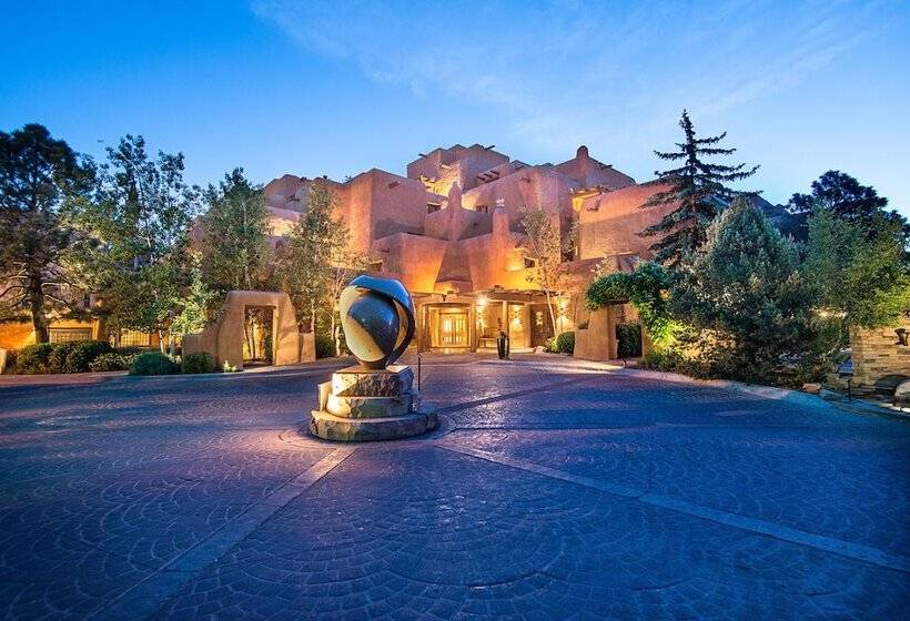 Отель Inn & Spa At Loretto