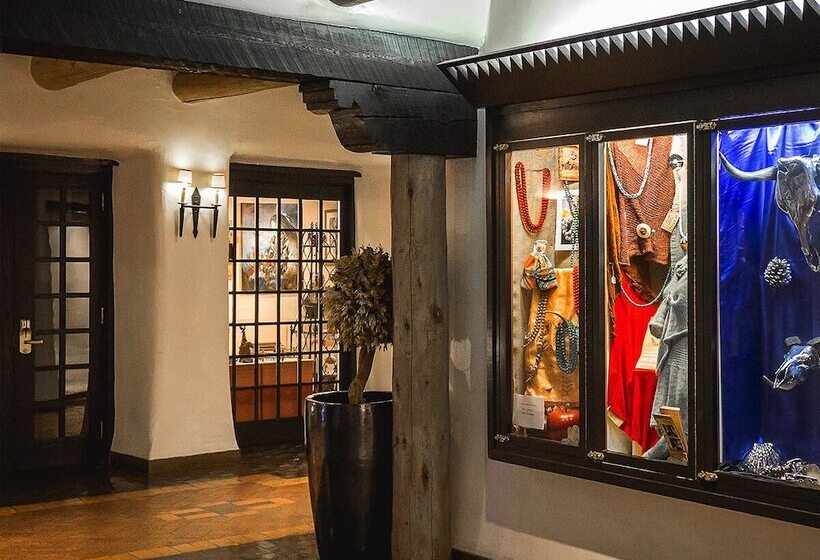 هتل Inn & Spa At Loretto
