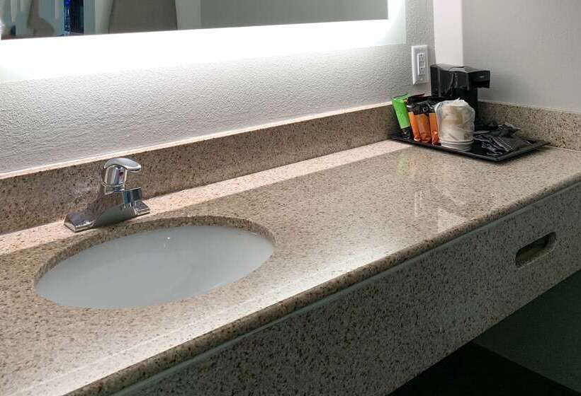 酒店 Knights Inn Nashville