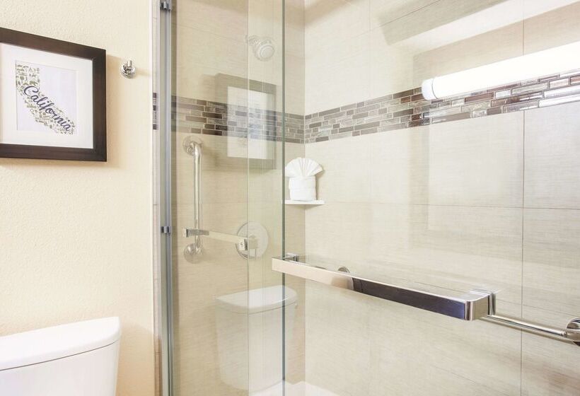 فندق La Quinta Inn By Wyndham Berkeley