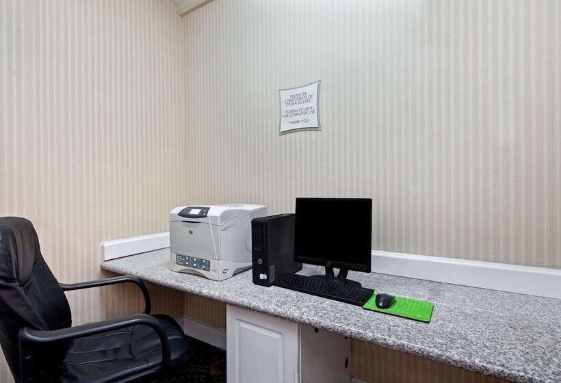 فندق La Quinta Inn By Wyndham Berkeley