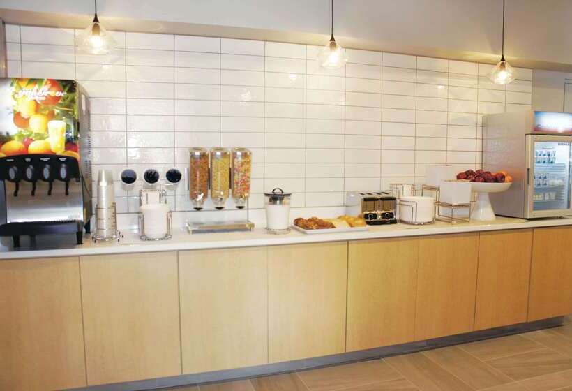 فندق La Quinta By Wyndham Madera