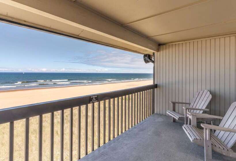 Lincoln Sands Oceanfront Resort, Ascend Hotel Collection