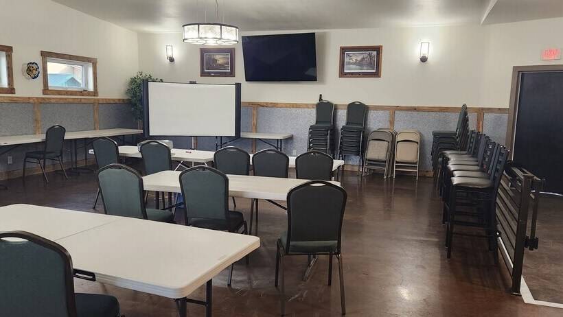 فندق Locomotive Inn