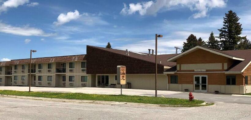 فندق Lupine Inn