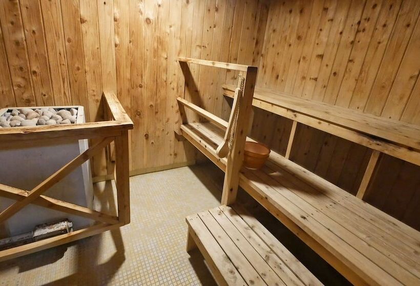 בית מלון כפרי Magnuson Copper Crown