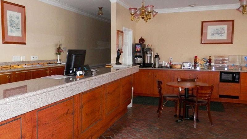 Magnuson Hotel Fowlerville