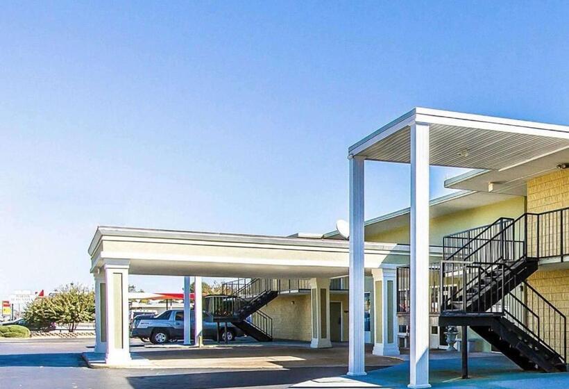 בית מלון כפרי Mill Tree Inn Millington