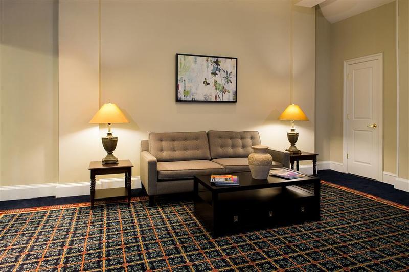 酒店 Old Colony Inn Alexandria