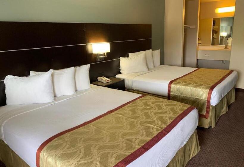 فندق Olive Tree Inn & Suites