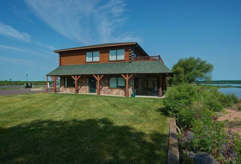 فندق Quality Inn Ashland   Lake Superior