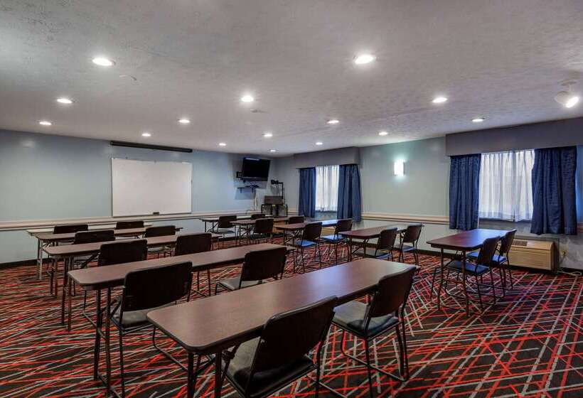 فندق Quality Inn Austintown Youngstown West