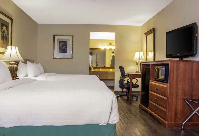 Отель Quality Inn Benson I10 Exit 304