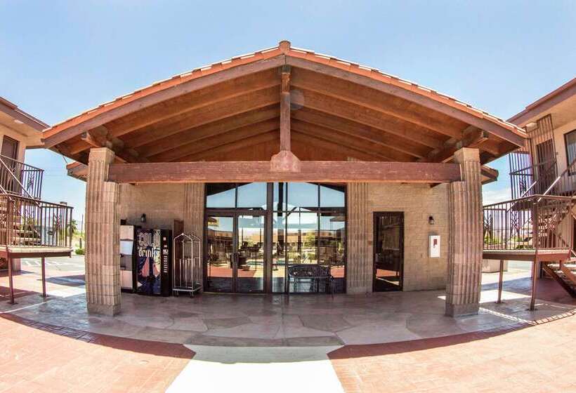 Отель Quality Inn Benson I10 Exit 304