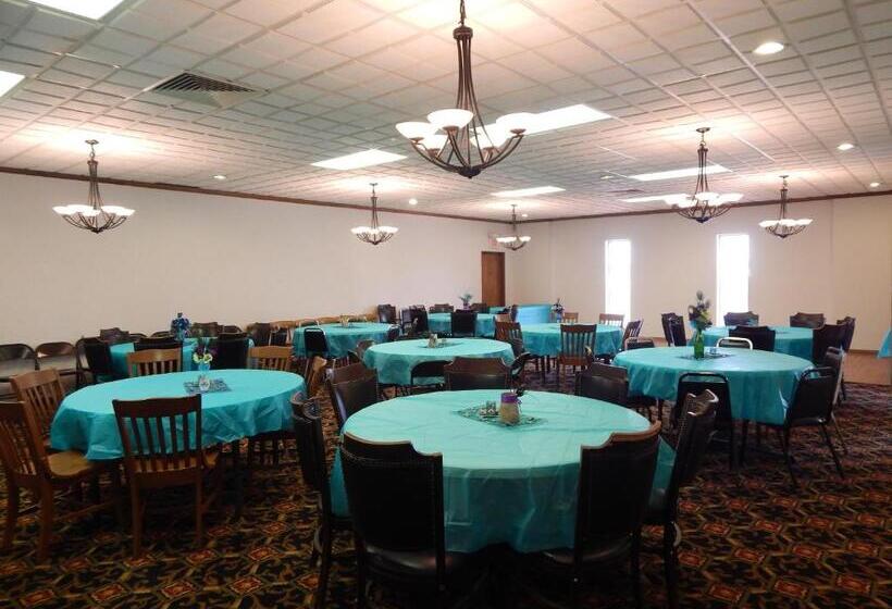 فندق Quality Inn