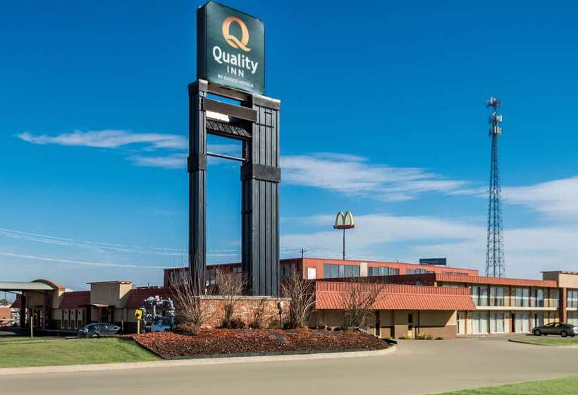 فندق Quality Inn