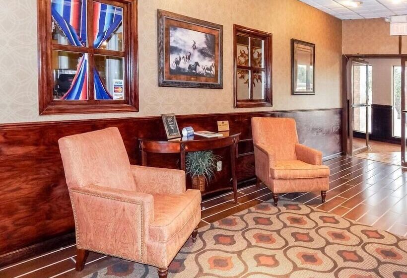 فندق Quality Inn