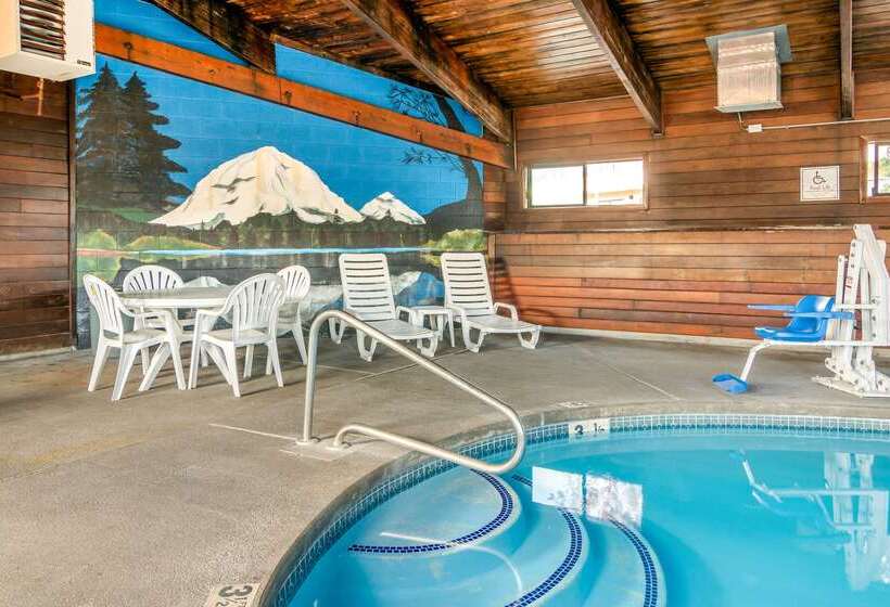 فندق Quality Inn Klamath Falls  Crater Lake Gateway