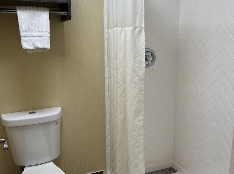 فندق Quality Inn Klamath Falls  Crater Lake Gateway