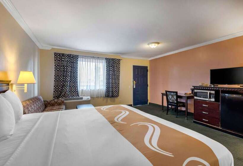 ホテル Quality Inn Lomita Los Angeles South Bay