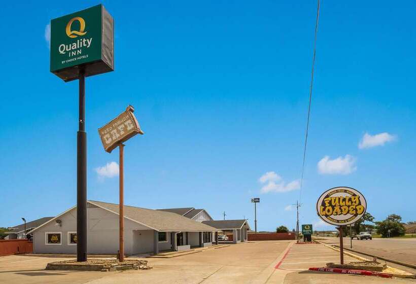 Отель Quality Inn Madisonville