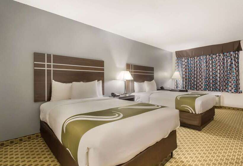 Отель Quality Inn Madisonville