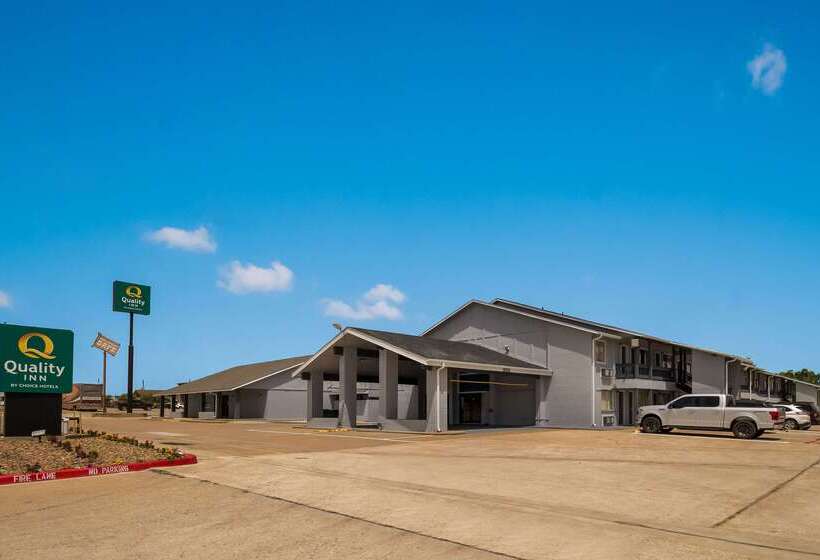 Отель Quality Inn Madisonville