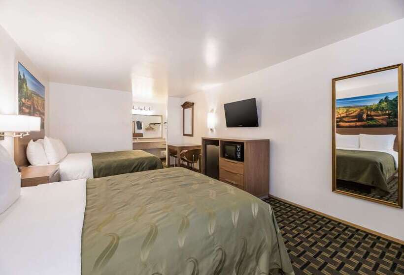 호텔 Quality Inn Near Fort Hunter Liggett