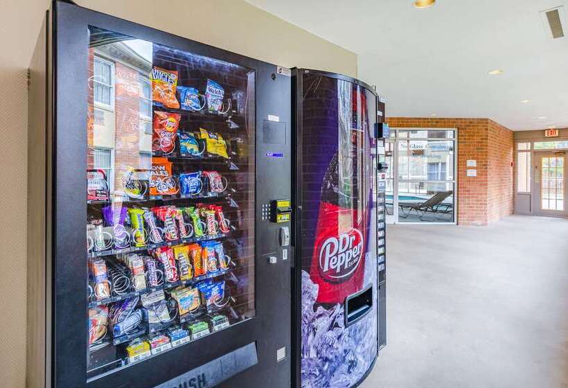 Отель Quality Inn Radfordwest Blacksburg I81