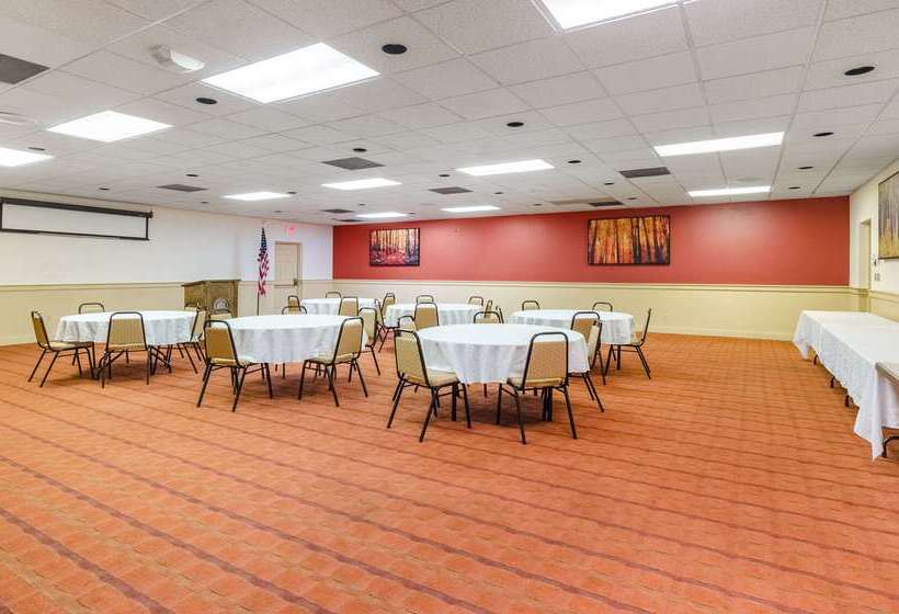Отель Quality Inn Radfordwest Blacksburg I81