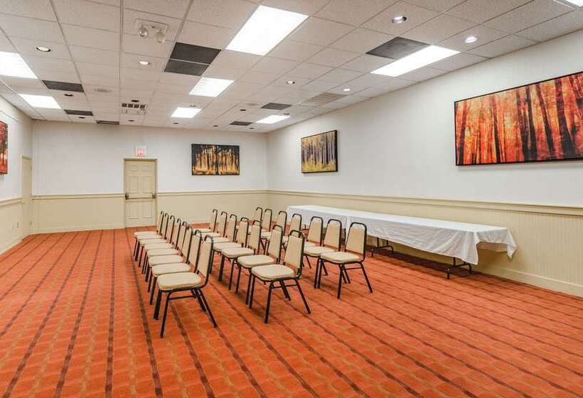 Отель Quality Inn Radfordwest Blacksburg I81