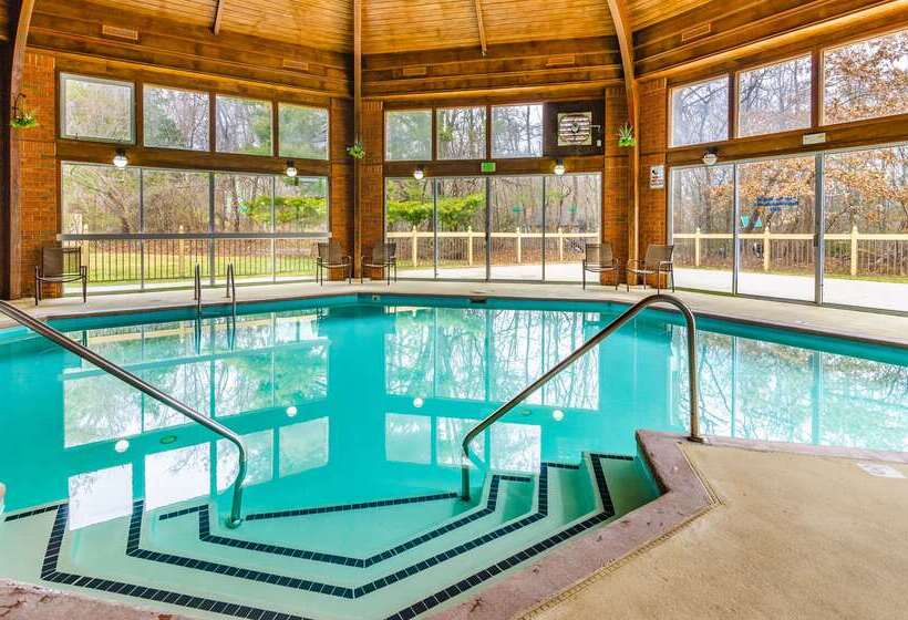 Отель Quality Inn Radfordwest Blacksburg I81