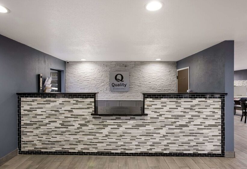 فندق Quality Inn & Suites Big Rapids Near University