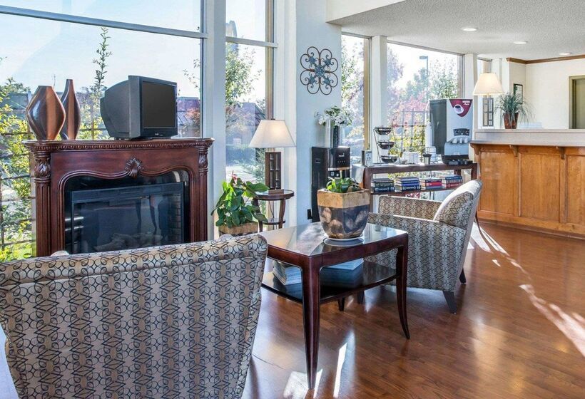 호텔 Quality Inn & Suites Cameron Park Shingle Springs