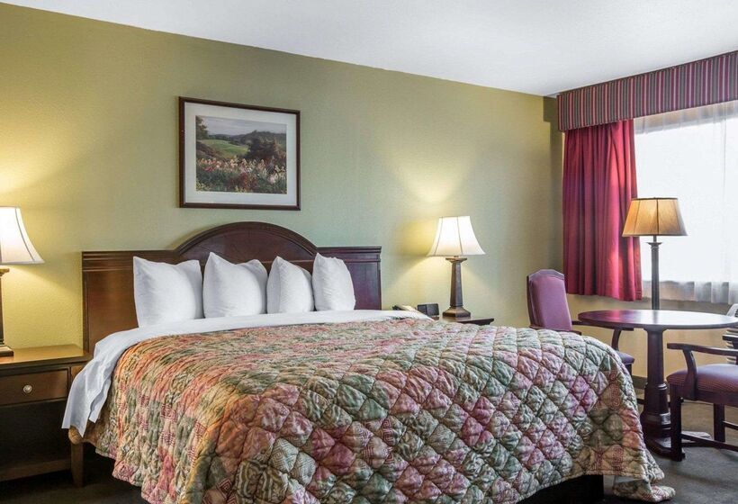 호텔 Quality Inn & Suites Cameron Park Shingle Springs