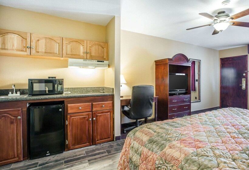 호텔 Quality Inn & Suites Cameron Park Shingle Springs