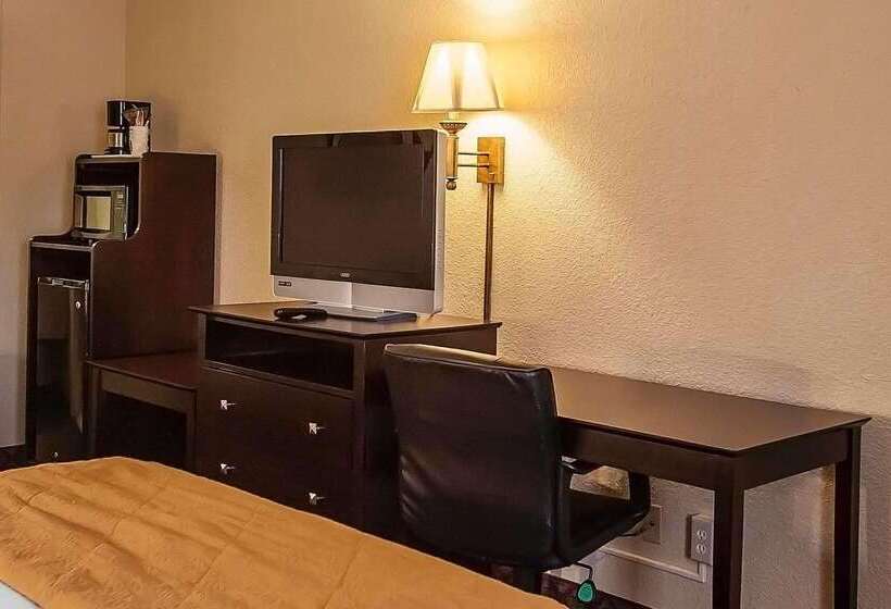 בית מלון כפרי Quality Inn & Suites