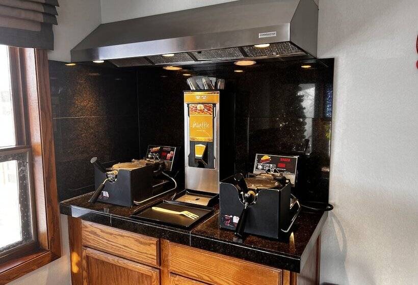 فندق Quality Inn & Suites