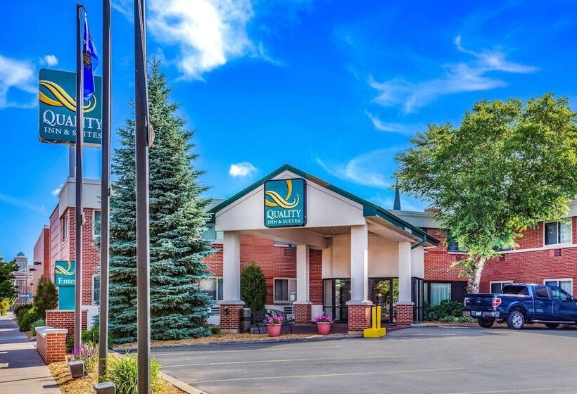 فندق Quality Inn & Suites Downtown