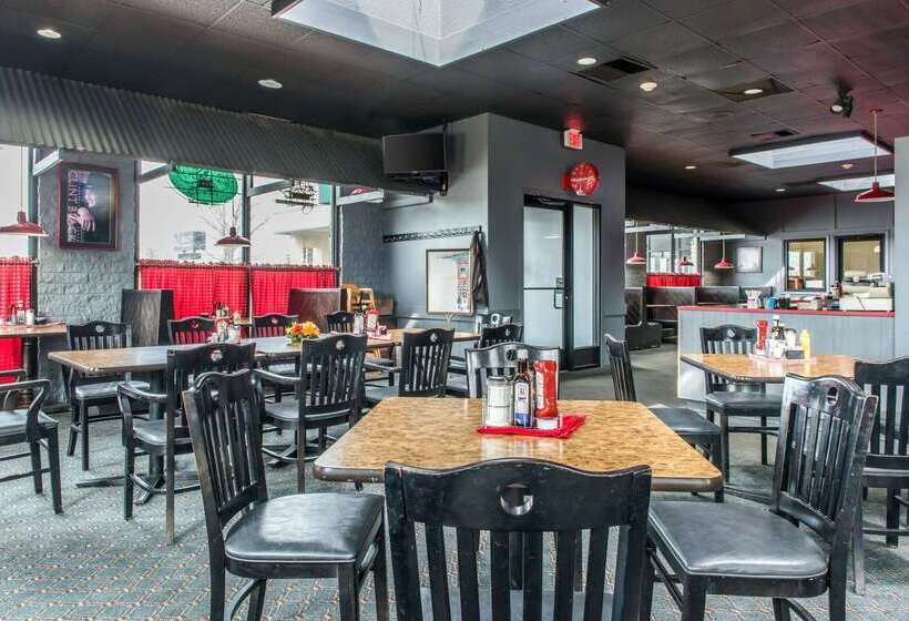 ホテル Quality Inn & Suites