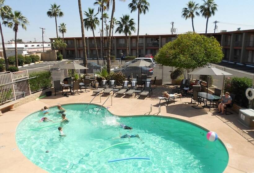 酒店 Quality Inn & Suites Phoenix Nw Sun City