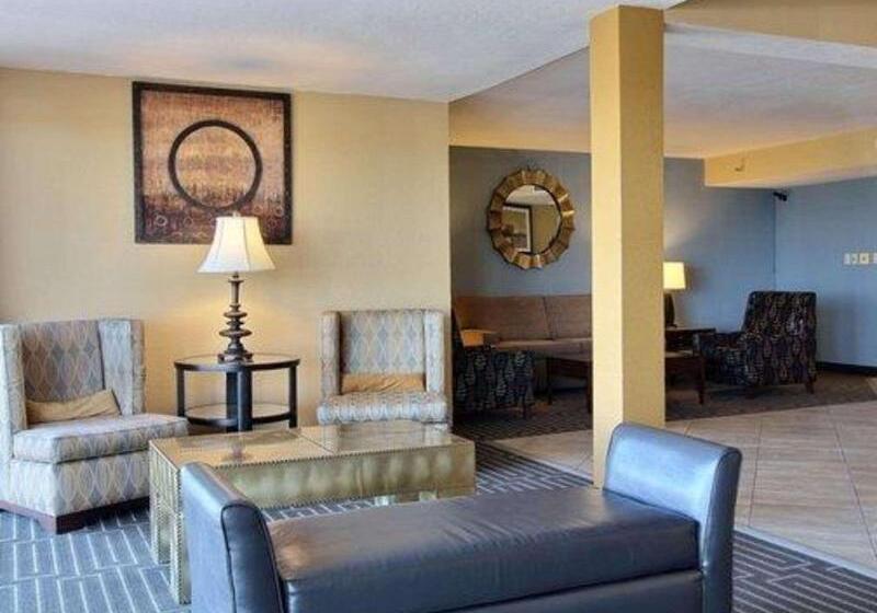 فندق Quality Inn