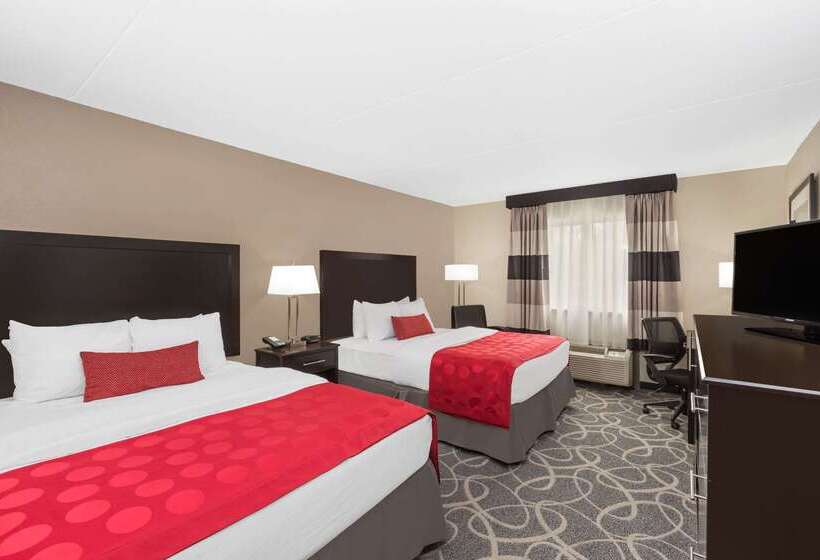 酒店 Clarion Inn Des Moines Airport