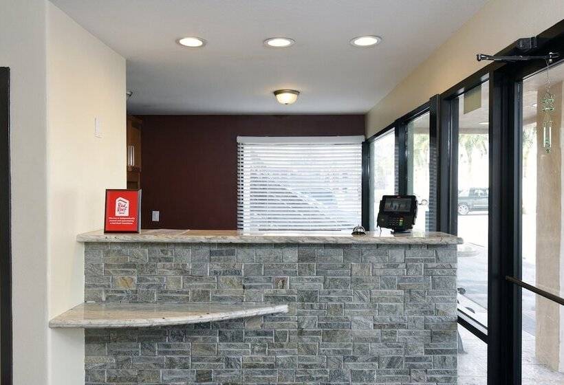 ホテル Red Roof Inn Bakersfield