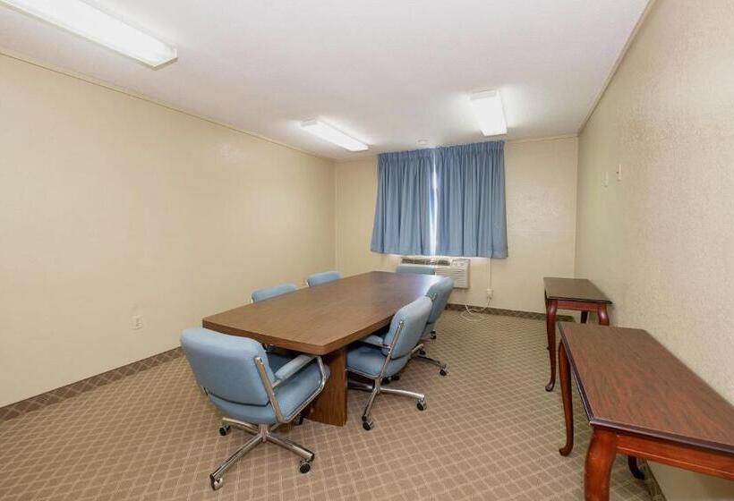 فندق Red Roof Inn Meridian