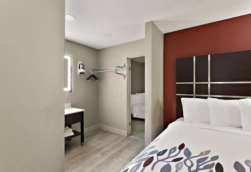 فندق Red Roof Inn Redding