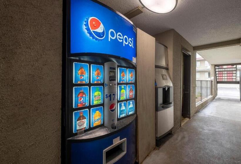 هتل Red Roof Inn Dothan